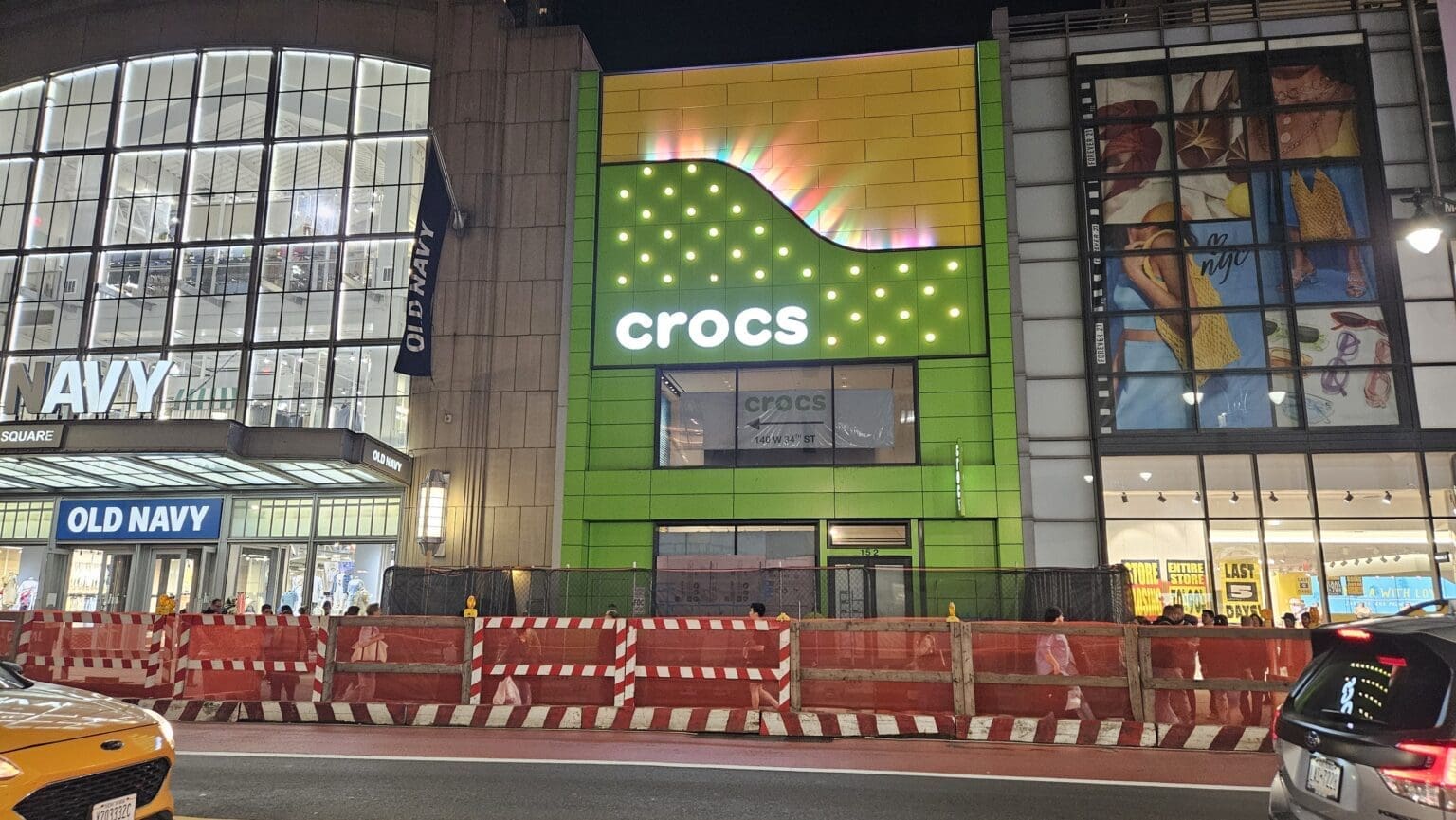 Crocs Sidewalk Vault in Manhattan
